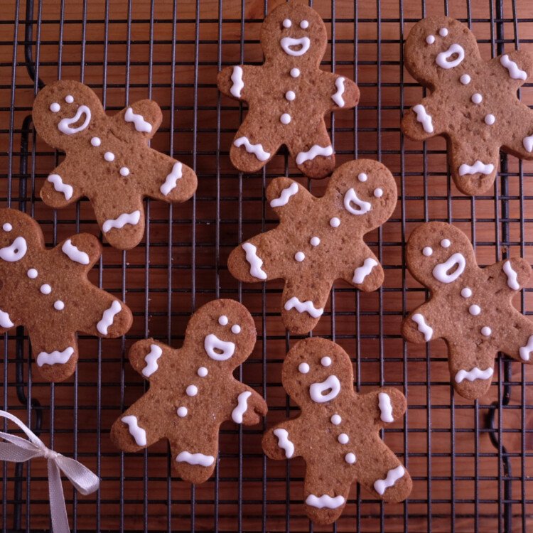 Biscotti di Pan di Zenzero